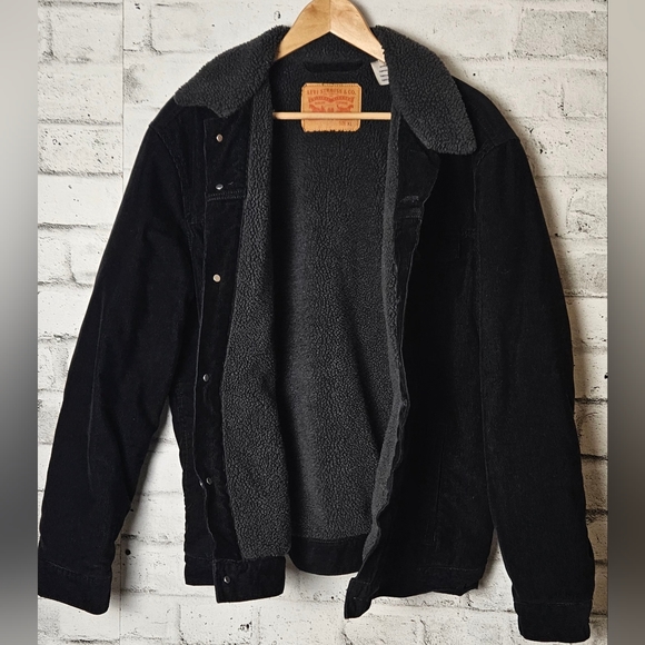 Levi's Mens Black Sherpa Trucker Jacket - Picture 4 of 8